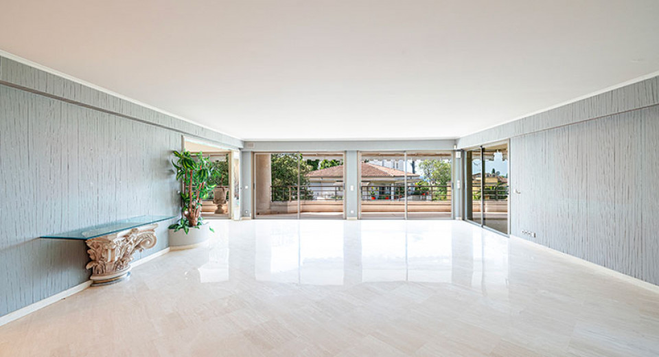 Stor lejlighed til salg, Cannes, ejendom, luksus, terrasse, 4 soveværelser, 250m2, havudsigt, swimmingpool, rue d'antibes