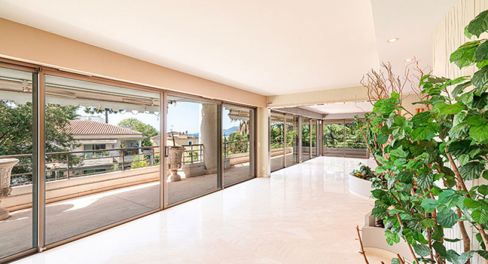 Stor lägenhet till salu, Cannes, fastigheter, lyx, terrass, 4 sovrum, 250m2, havsutsikt, pool, rue d'antibes