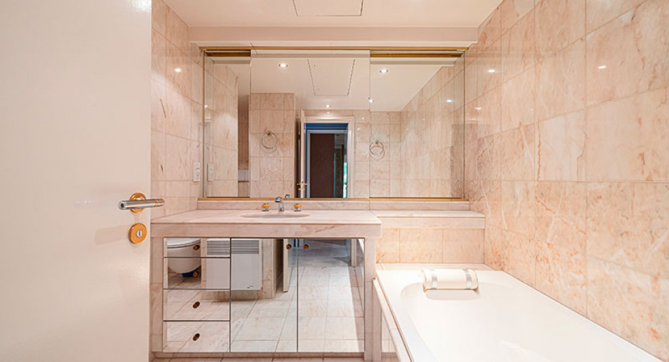 Stor lägenhet till salu, Cannes, fastigheter, lyx, terrass, 4 sovrum, 250m2, havsutsikt, pool, rue d'antibes