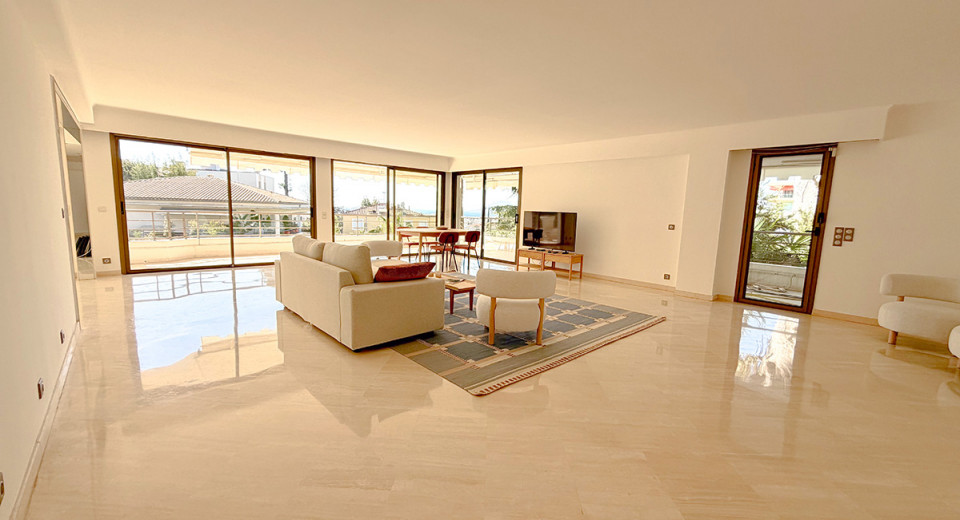 Nieruchomości w Cannes, kupno, sprzedaż, mieszkanie, 250 m², taras, widok na morze, basen, 4 sypialnie, nieruchomości we Francji, rue d'Antibes