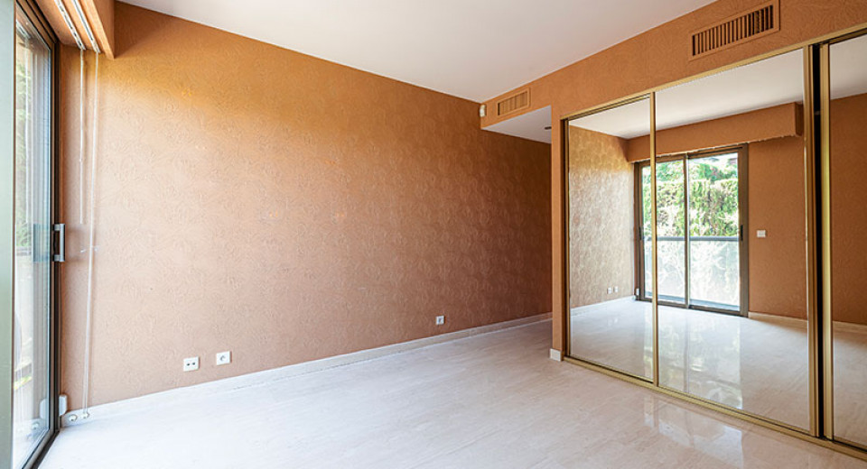 Duży apartament na sprzedaż, Cannes, nieruchomość, luksus, taras, 4 sypialnie, 250m2, widok na morze, basen, rue d'antibes