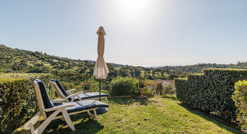 Les Issambres, Sainte Maxime, Franska Rivieran, Frankrike, fastigheter, köp, sälj, hus, trädgård, havsutsikt, pool