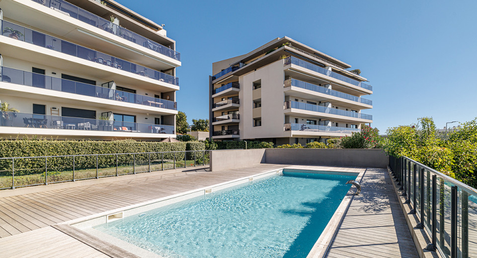 Antibes Juan Les Pins, real estate, apartment, 4 rooms, 3 bedrooms, terrace, panoramic sea view, swimming pool, for sale