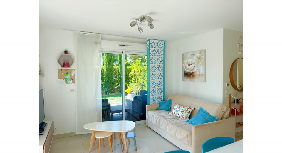 Nieruchomości Francja, Juan les Pins, Antibes, Bijou Plage, apartament, taras, ogród, blisko plaży