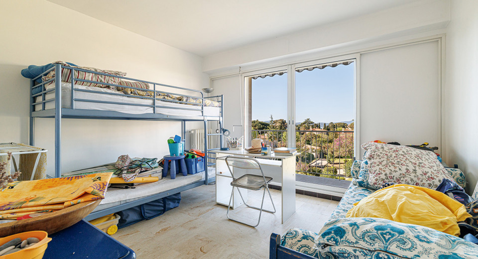 Immobilier, Achat appartement 3 pièces Sainte Maxime, France, Côte d'Azur, terrasse, vue mer, proche plage, centre ville