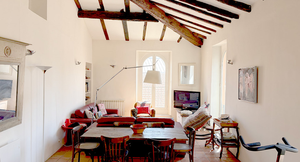 Immobilier, appartement, Nice, vielle ville, dernier etage, 3 chambres, 4 pièces, duplex, balcon, Cote d'Azur, proche mer