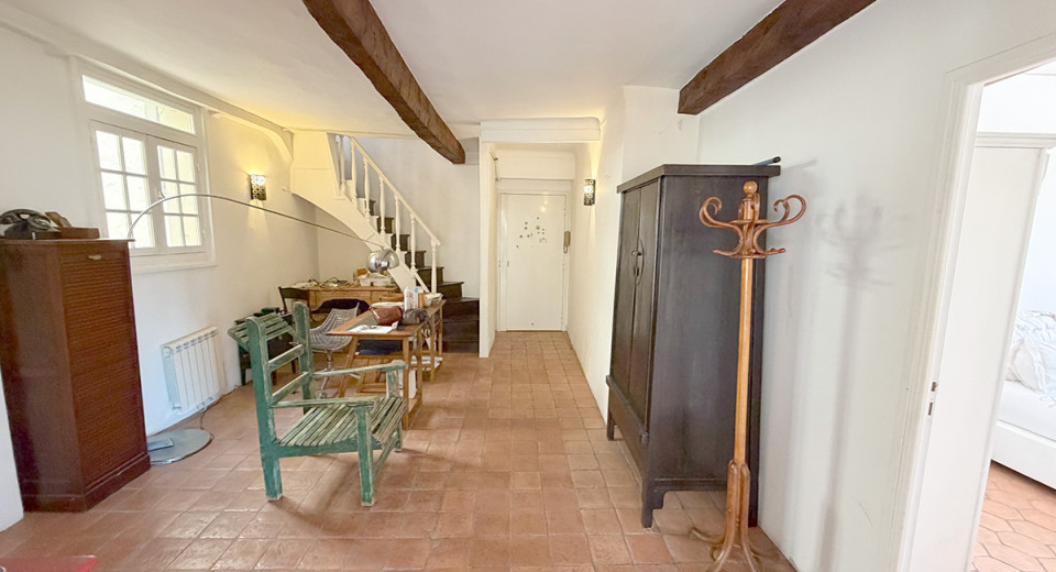 Immobilier, appartement, Nice, vielle ville, dernier etage, 3 chambres, 4 pièces, duplex, balcon, Cote d'Azur, proche mer