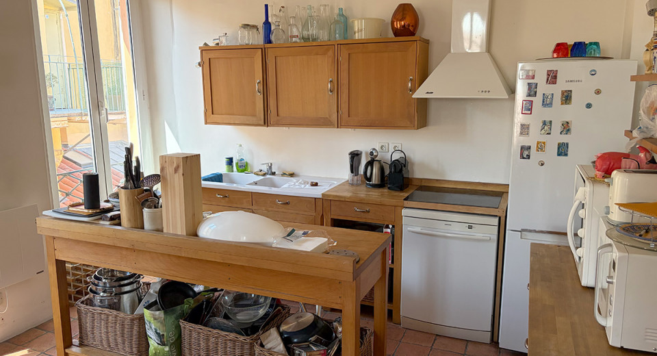 Real estate, apartment, Nice, Old Town, top floor, 3 bedrooms, 4 rooms, duplex, balcony, French Riviera, near the sea