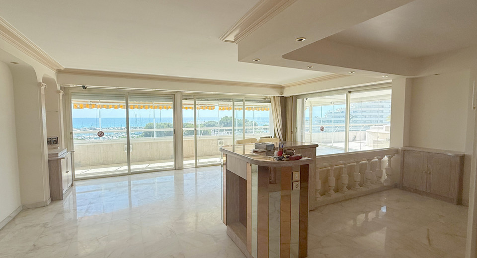Villeneuve Loubet Marina Bay appartement terrasse, vue mer, luxe, immobilier