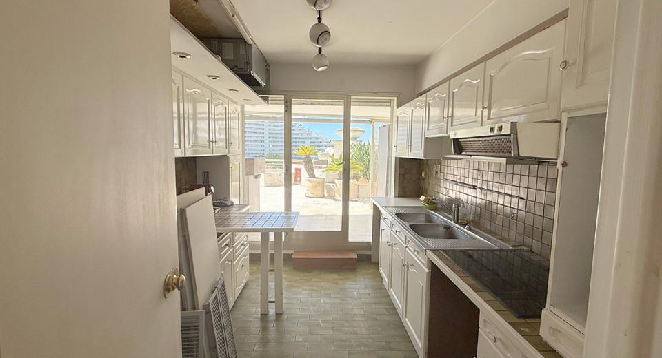Villeneuve Loubet Marina Bay – lejlighed med terrasse, havudsigt, luksus, ejendom