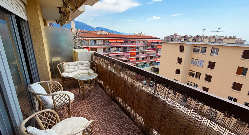Immobilier France, Roquebrune Cap Martin, Monaco, Menton, studio, appartement, terrace, plage, centre ville