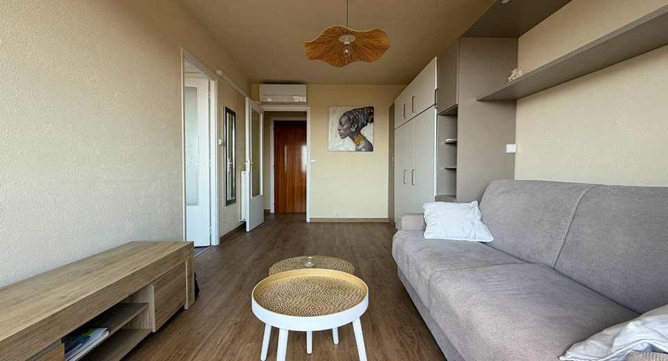 Immobilier France, Roquebrune Cap Martin, Monaco, Menton, studio, appartement, terrace, plage, centre ville