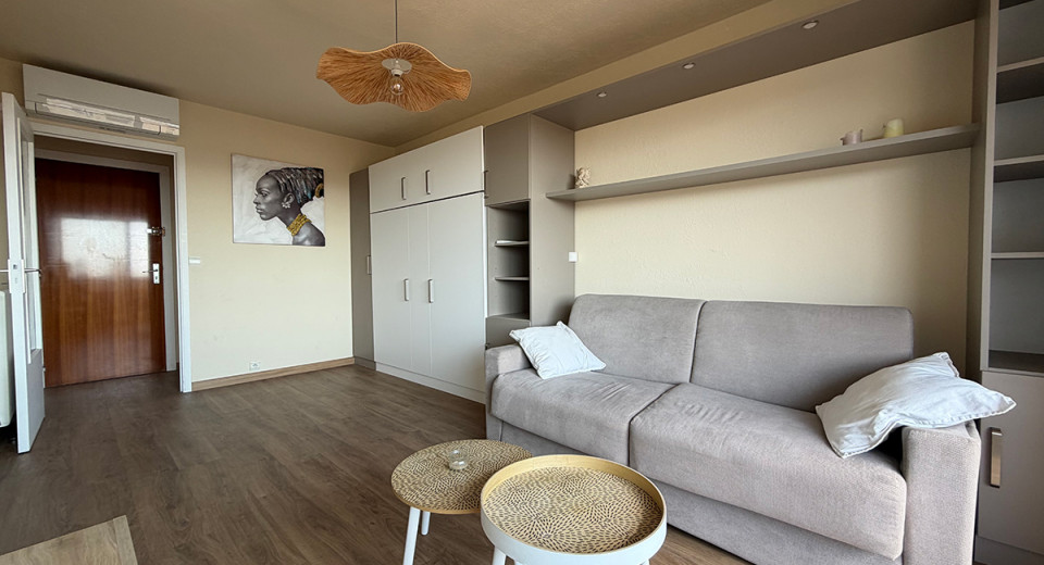 Immobilier France, Roquebrune Cap Martin, Monaco, Menton, studio, appartement, terrace, plage, centre ville