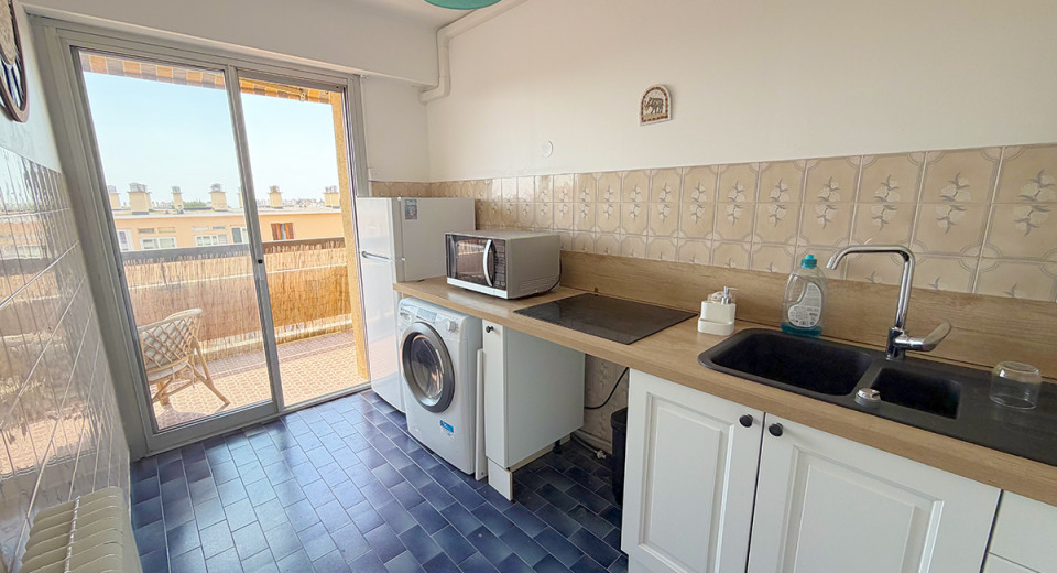 Immobilier France, Roquebrune Cap Martin, Monaco, Menton, studio, appartement, terrace, plage, centre ville