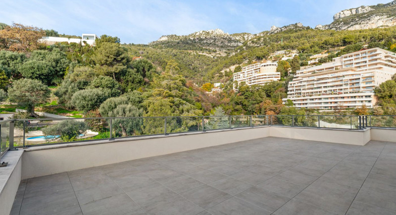 Ejendomme i Frankrig, Beausoleil, Monaco, Den Franske Riviera, lejlighed, penthouse, havudsigt, terrasse