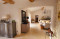 vence_04_real_estate_immobilier__france_cote_azur_achat_vente_maison_villa_jardin_vue_mer_terrasse_17_maison_couloir