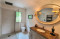 vence_04_real_estate_immobilier__france_cote_azur_achat_vente_maison_villa_jardin_vue_mer_terrasse_21_salle_de_bain_01